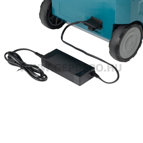 Makita CW004GZ akkus hűtő és melegentartó láda 29L XGT 40V max 18V LXT (12V/24V 230V)