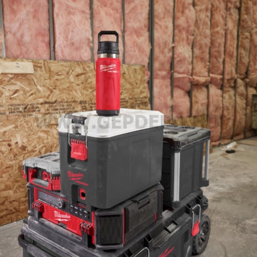 Milwaukee PACKOUT kulacs - 710 ml, piros