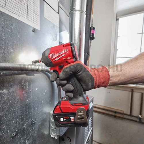 Milwaukee M18 FUEL FID3-0X 1/4" HEX akkus ütvecsavarozó géptest kofferben