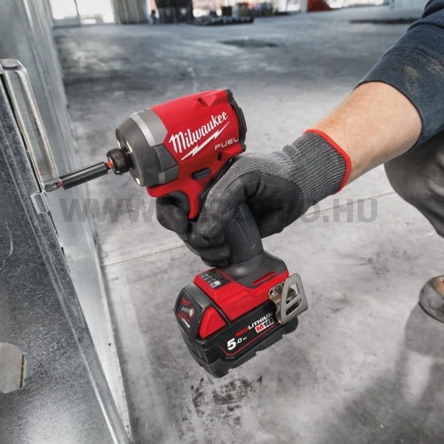 Milwaukee M18 FUEL FID3-0X 1/4" HEX akkus ütvecsavarozó géptest kofferben