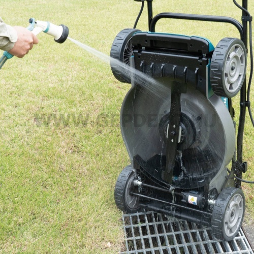 Makita LM003JZ akkus fűnyíró géptest 64V max