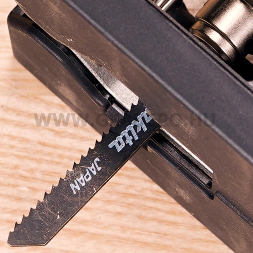 Makita HCS B-15 szúrófűrészlap FA, általános, TPI:12, 75 mm - 5 db (T119B)