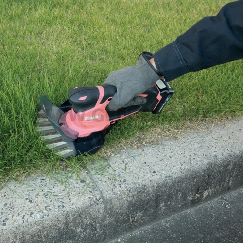 Makita UM600DSAP akkus szegélyvágó olló 10,8V-12V Max CXT PINK