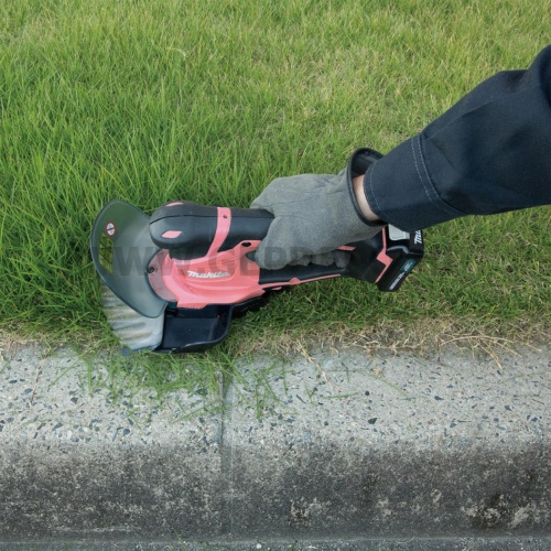 Makita UM600DSAP akkus szegélyvágó olló 10,8V-12V Max CXT PINK