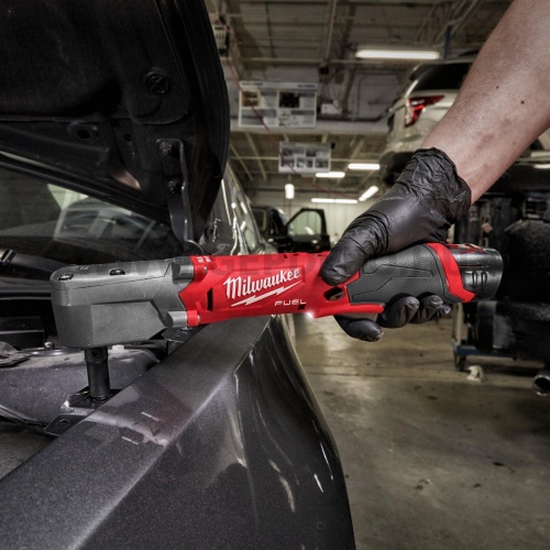 Milwaukee FRAIWF12-0 M12 FUEL 1/2" akkus sarok ütvecsavarozó géptest biztosítógyűrűvel