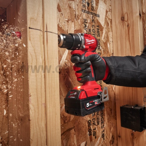 Milwaukee BLDDRC-502C M18 kompakt fúró-csavarbehajtó