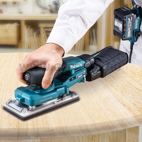 Makita BO007CGZ akkus rezgőcsiszoló géptest 93x138mm 40V max XGT BL AWS XPT