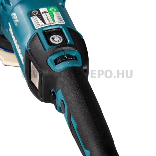 Makita DPO600ZX1 akkus polírozó géptest