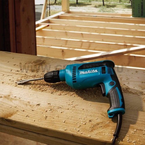 Makita DP4021 fúrógép