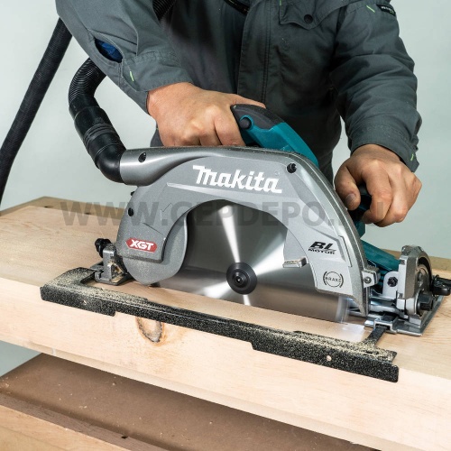 Makita HS011GZ akkus körfűrész géptest 40V max XGT BL AFT AWS XPT