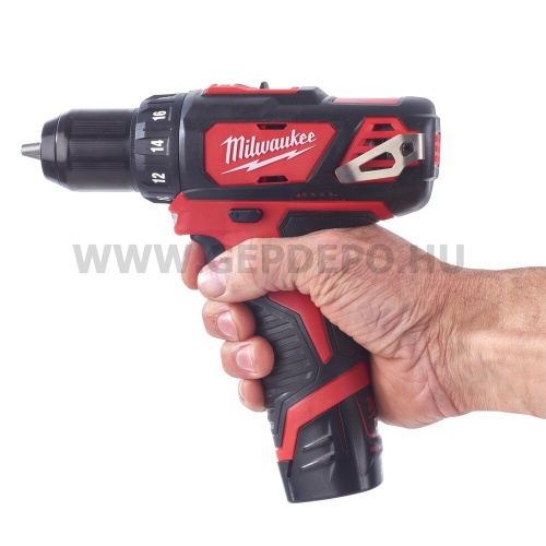 Milwaukee BDD-201C M12 szuperkompakt akkus fúró-csavarozó