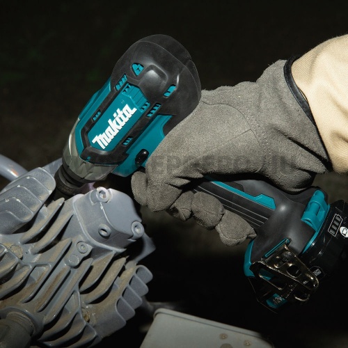 Makita TW141DZ ütvecsavarbehajtó géptest 10,8V-12V Max CXT