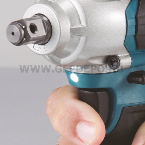 Makita DTW190Z akkus ütvecsavarozó géptest