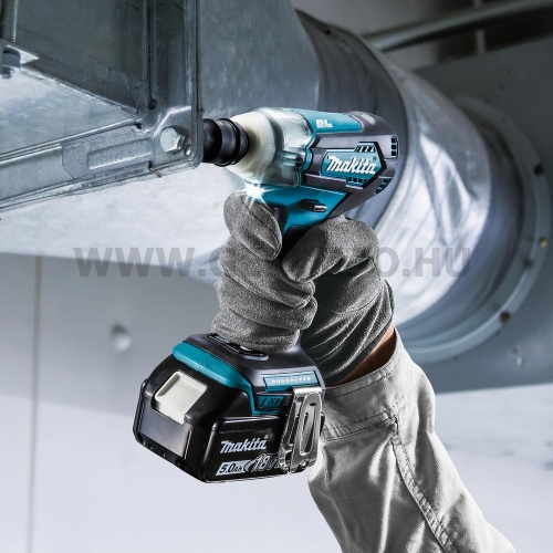 Makita DTW181Z akkus ütvecsavarozó géptest