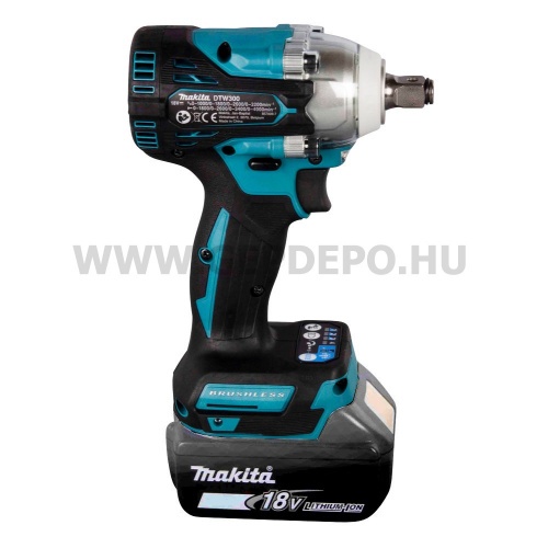 Makita DTW300RTJ akkus ütvecsavarozó MakPac kofferben 18V LXT BL XPT