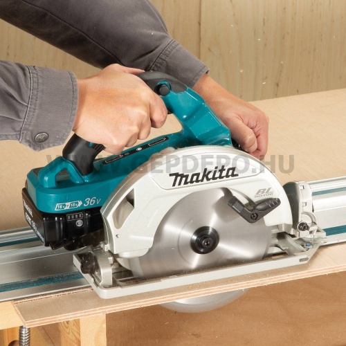 Makita DHS782Z akkus körfűrész géptest