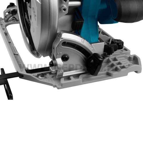 Makita DHS783ZU akkus körfűrész géptest AWS technológiával BULK