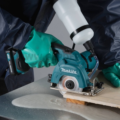 Makita CC301DZ gyémántvágó géptest 10,8V-12V Max CXT