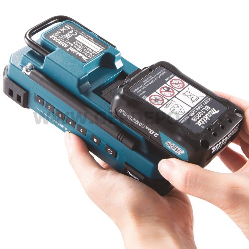 Makita MR052 rádió CXT 10,8V-12V Max