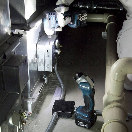 Makita DML802 Li-ion akkus LED lámpa 14,4-18V LXT BULK