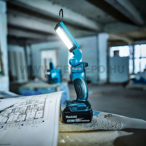 Makita DML801 akkus lámpa