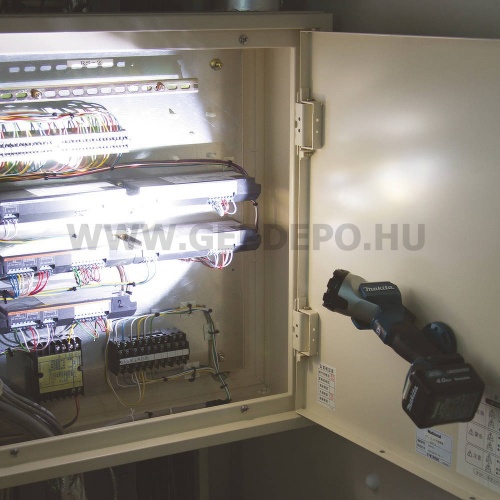 Makita DEAML105 akkus CXT ledlámpa 10,8V-12V Max