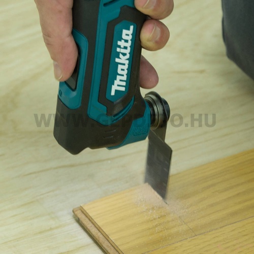 Makita TM30DZ akkus multifunkciós géptest 10,8V-12V Max CXT