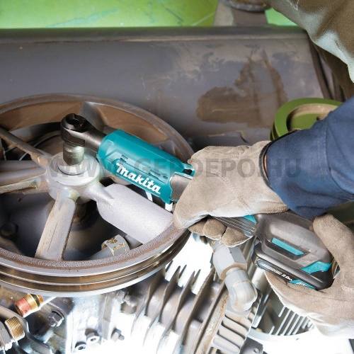 Makita WR100DZ akkus racsnis kulcs géptest 10,8V-12V Max CXT