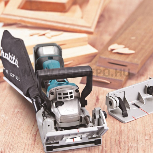 Makita DPJ180Z akkus lapostiplimaró géptest