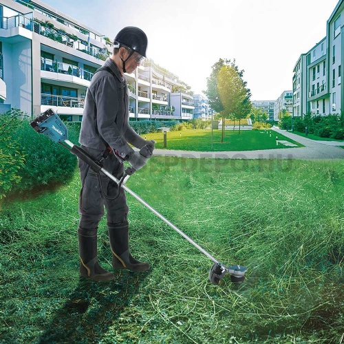 Makita DUR368APT2 akkus fűkasza