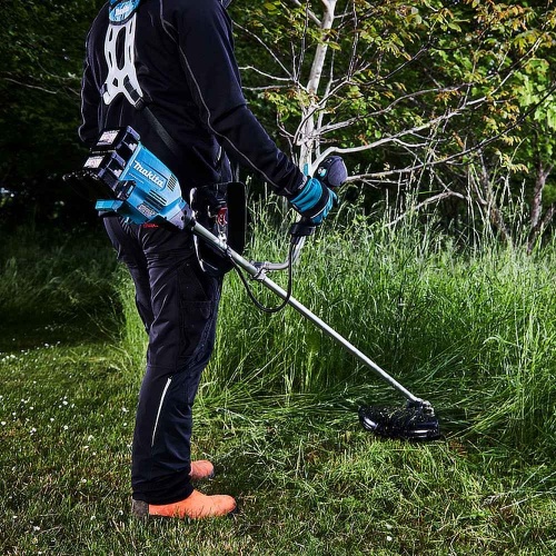 Makita DUR369AZ akkus fűkasza géptest