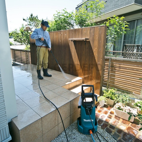 Makita HW1200 Magasnyomású mosó