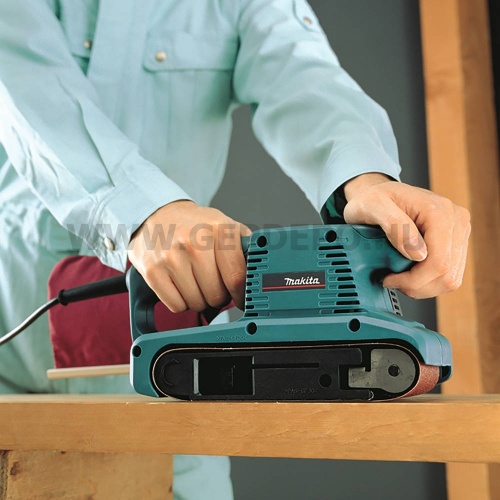Makita 9910 szalagcsiszoló