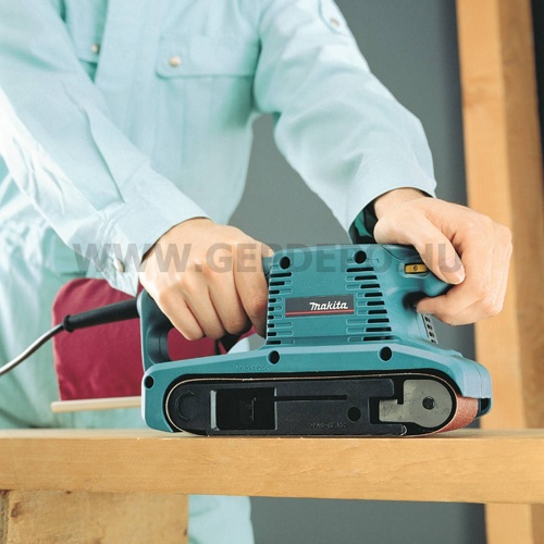 Makita 9911 szalagcsiszoló