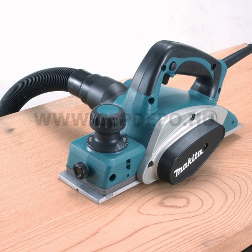 Makita KP0800 gyalu