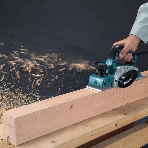 Makita KP0800 gyalu