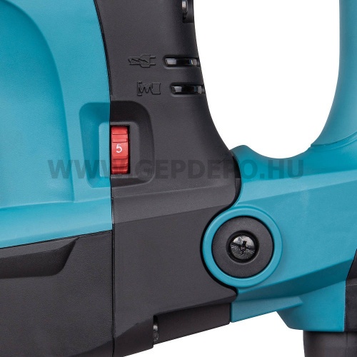 Makita HM1213C SDS-Max vésőkalapács