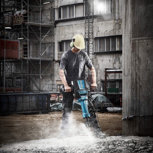 Makita HM1812 bontókalapács
