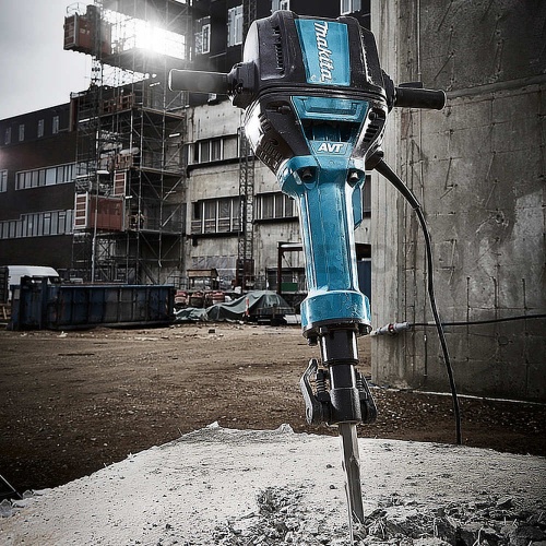 Makita HM1812 bontókalapács
