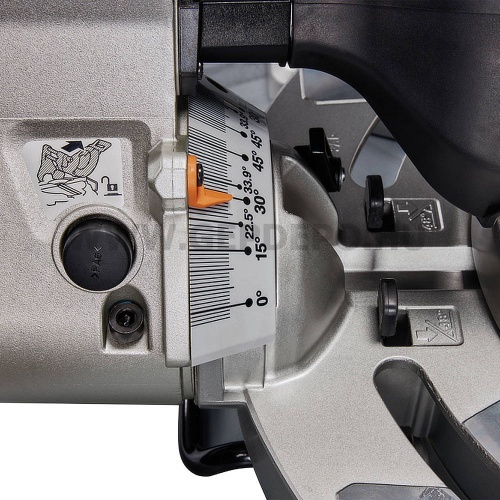 Makita LS1219L gérvágó