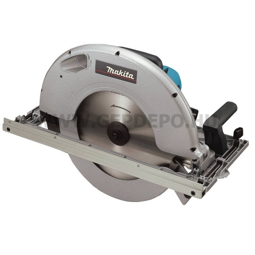 Makita 5143R körfűrész