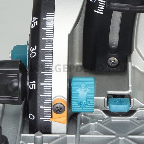 Makita SP6000 merülő körfűrész