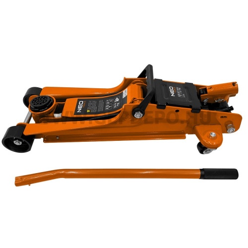 NEO TOOLS alacsony profilú hidraulikus krokodilemelő 2,5T