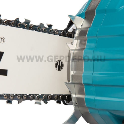 Makita UC030GZ akkus láncfűrész géptest 40V max XGT BL XPT