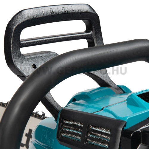 Makita UC030GZ akkus láncfűrész géptest 40V max XGT BL XPT