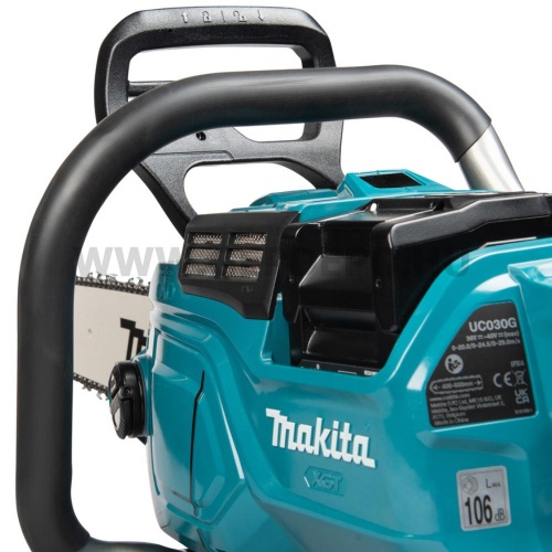 Makita UC030GZ akkus láncfűrész géptest 40V max XGT BL XPT