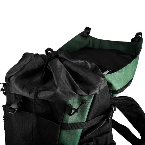 NEO TOOLS OUTDOOR vízálló hátizsák 30L