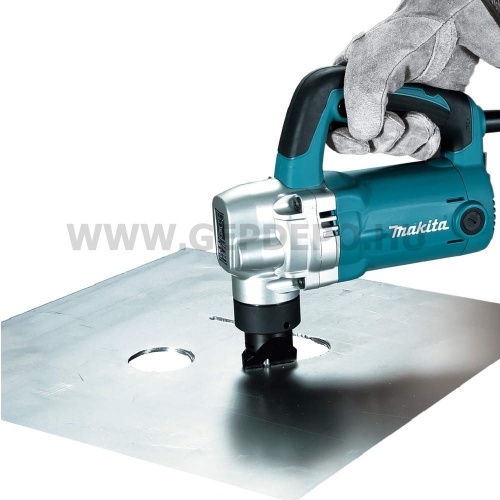 Makita JN3201J folyamatos lyukasztó MAKPAC kofferben BEMUTATÓ DARAB