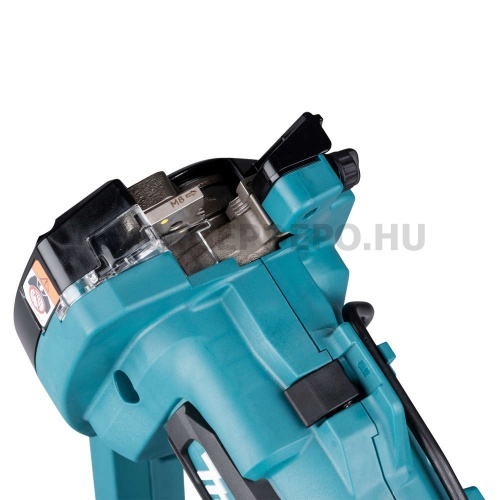 Makita DSC102ZJ menetesszár vágó géptest MAKPAC kofferben BEMUTATÓ DARAB