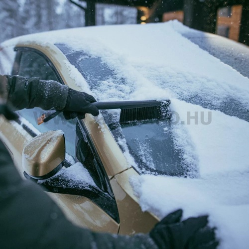 Fiskars Plus autós hóseprű és jégkaparó